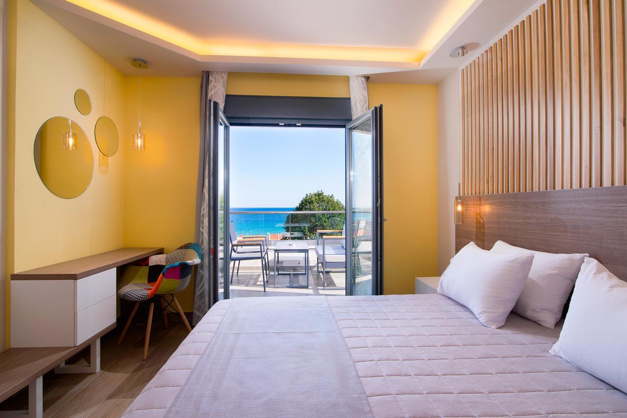 Semiramis Luxury Suites Chrysi Ammoudia ภายนอก รูปภาพ