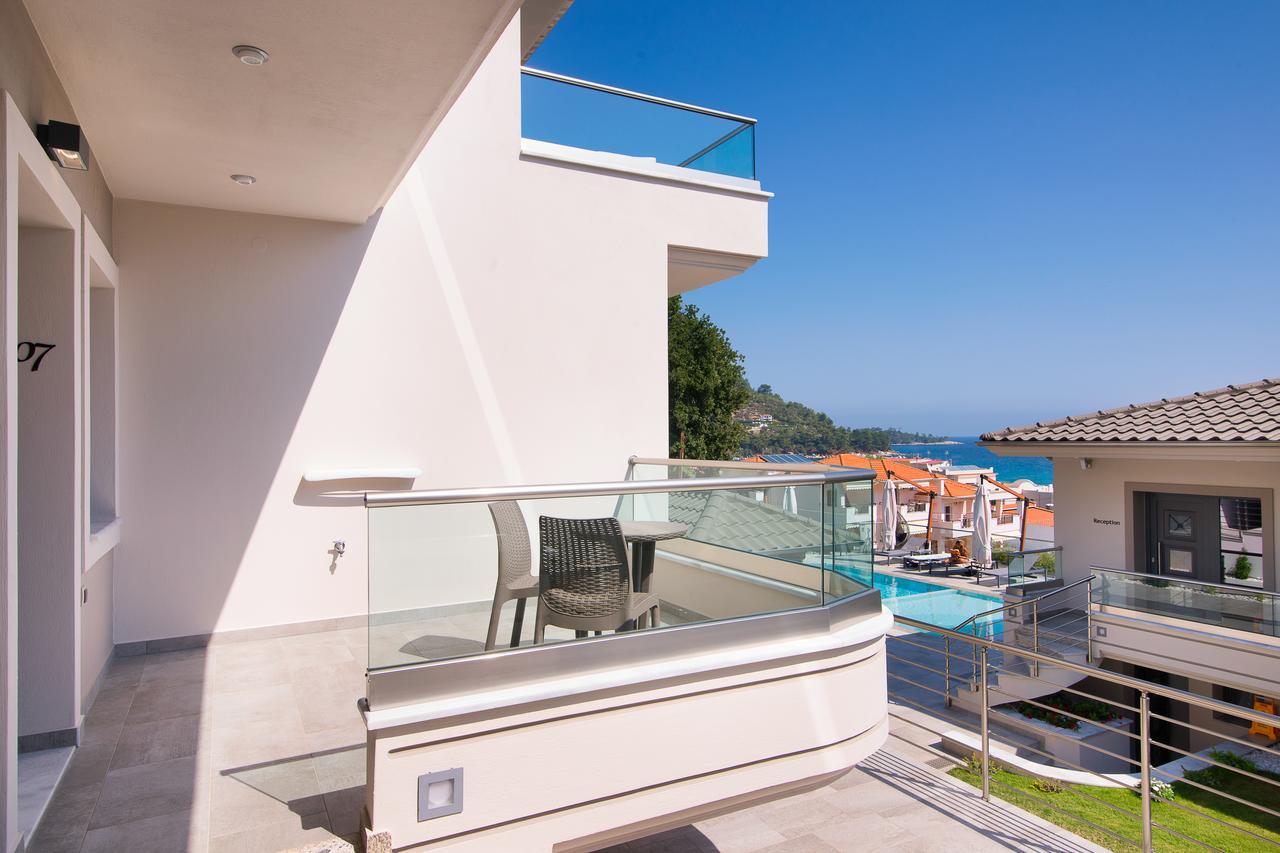 Semiramis Luxury Suites Chrysi Ammoudia ภายนอก รูปภาพ