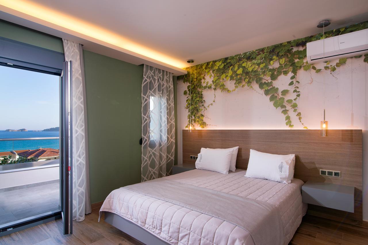 Semiramis Luxury Suites Chrysi Ammoudia ภายนอก รูปภาพ