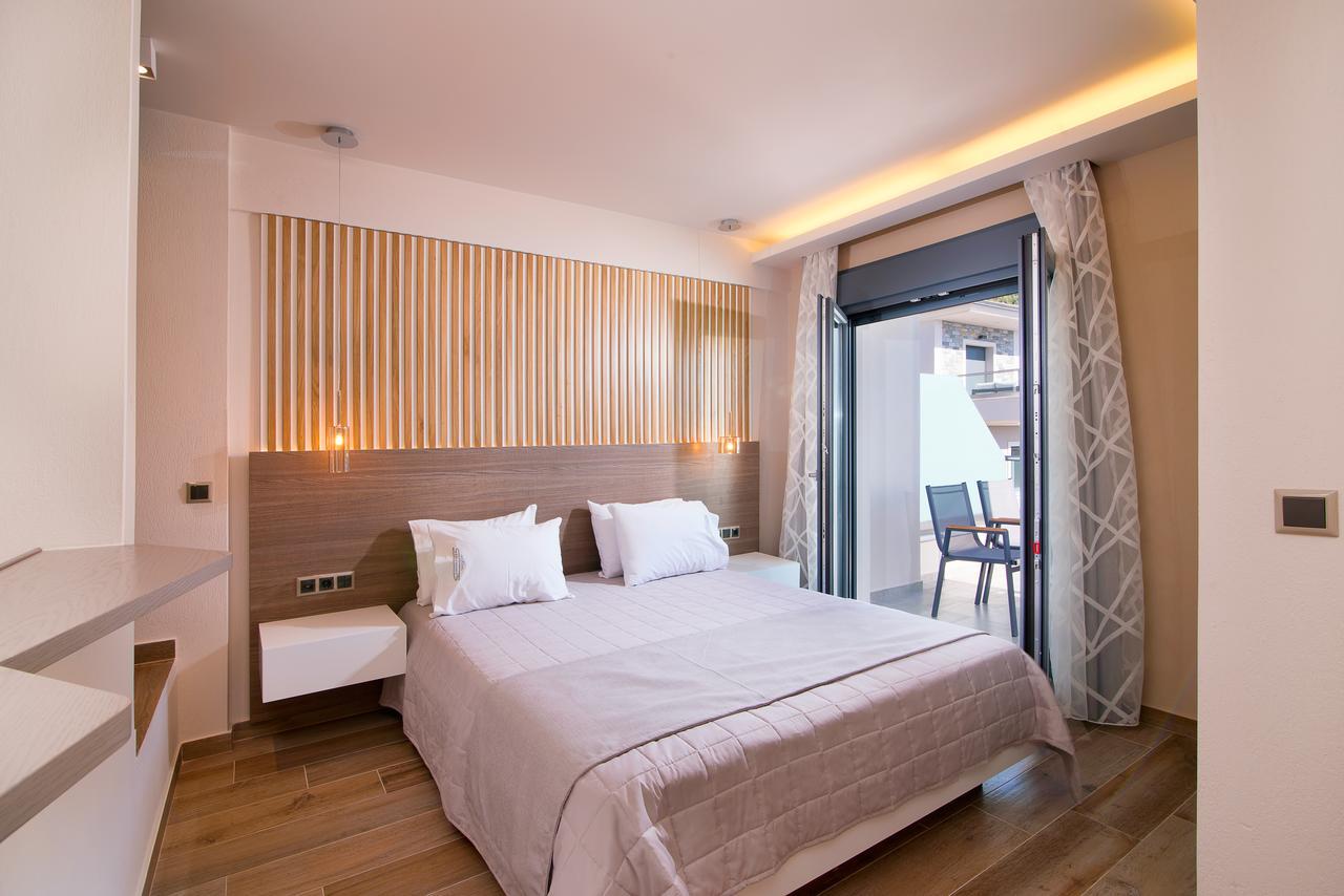 Semiramis Luxury Suites Chrysi Ammoudia ภายนอก รูปภาพ