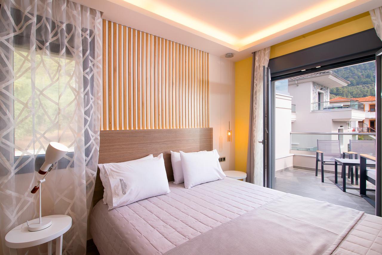 Semiramis Luxury Suites Chrysi Ammoudia ภายนอก รูปภาพ